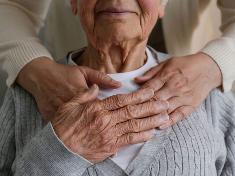 Valóban van összefüggés a herpesz és Alzheimer-kór között?