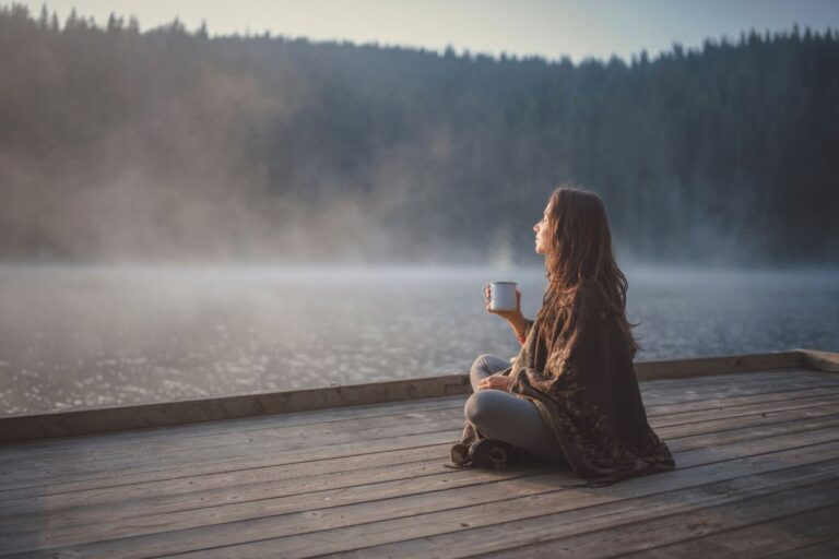 Az ősz lassú varázsa – slow living és slow travel a természet ölelésében